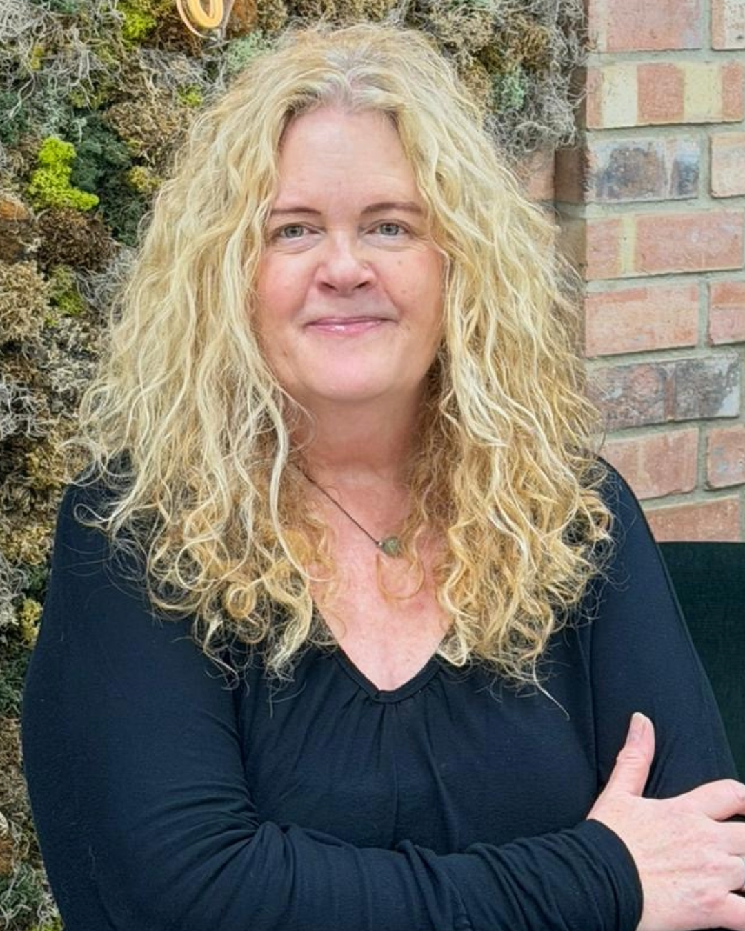 Vanessa Senior Stylist Vannessa at Gavin Ashley Salon Bury St Edmunds (1)